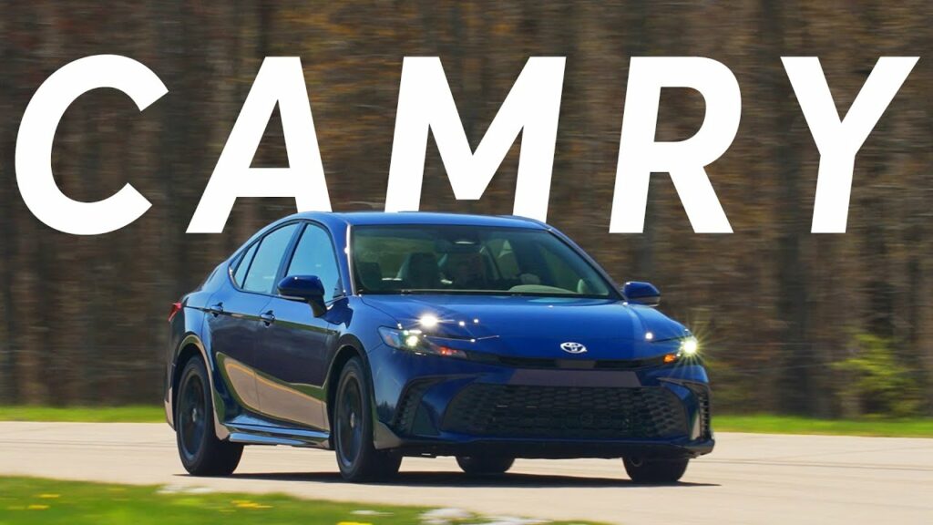 2025 Toyota Camry | Talking Cars #446 1